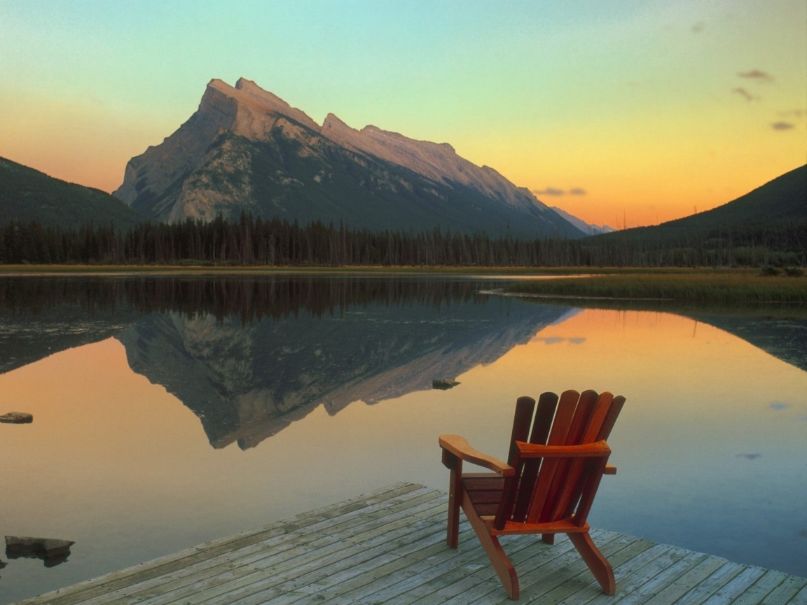 Wooden Chair With Pieceful Lake View wallpaper 1152x864