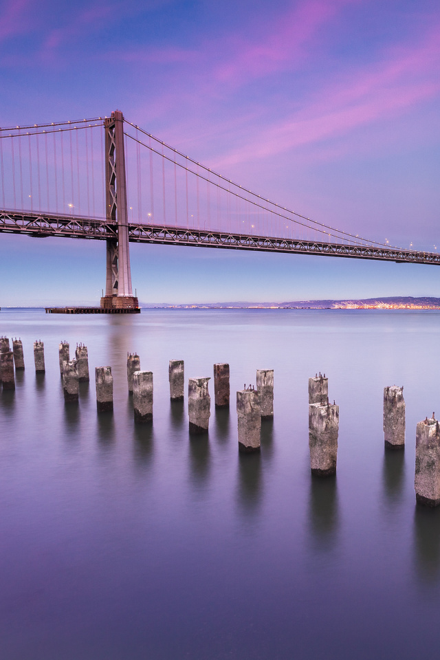 Das San Francisco Bay Bridge Wallpaper 640x960