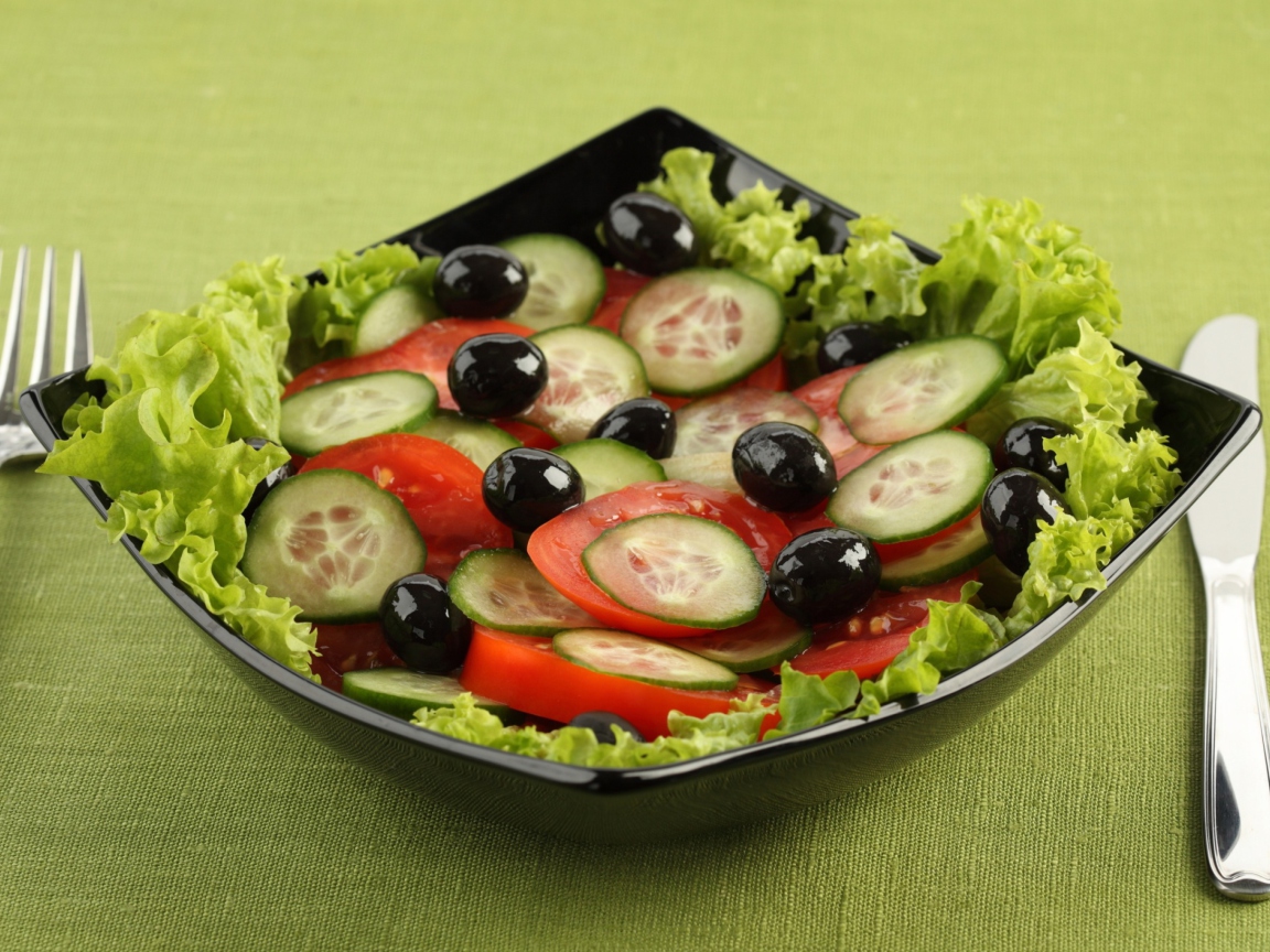 Sfondi Fresh Salad 1152x864