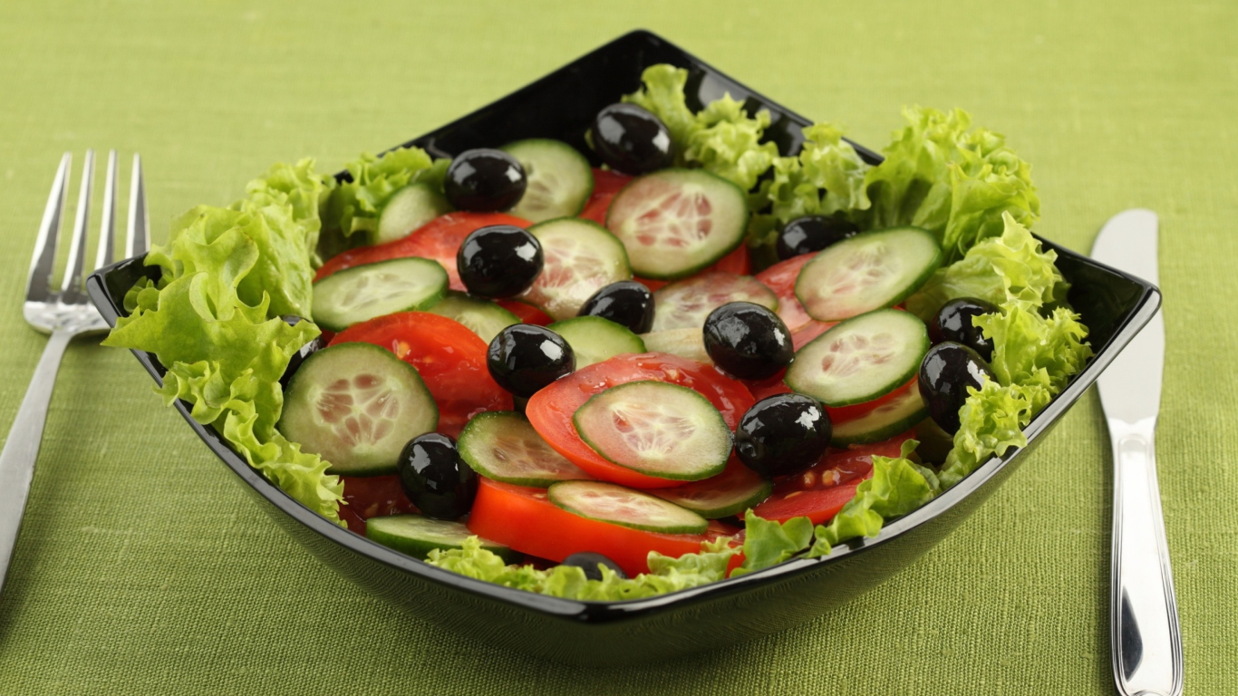 Das Fresh Salad Wallpaper 1366x768
