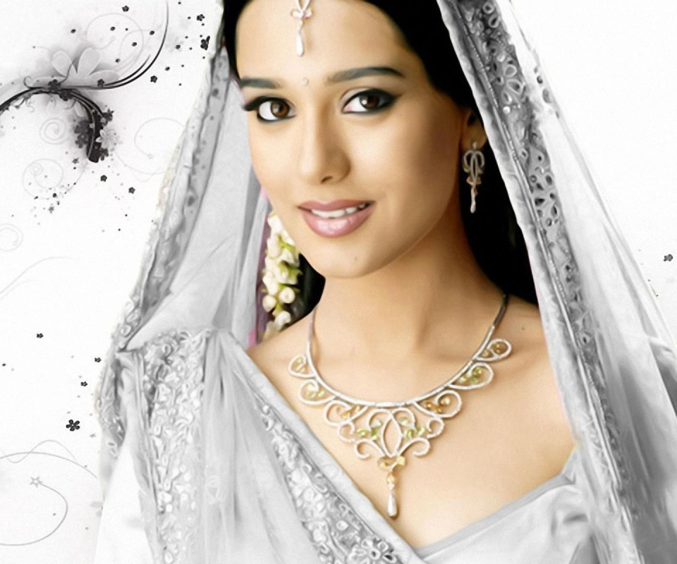 Amrita Rao In White Saree screenshot #1 960x800