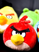 Sfondi Angry Birds Toy 132x176
