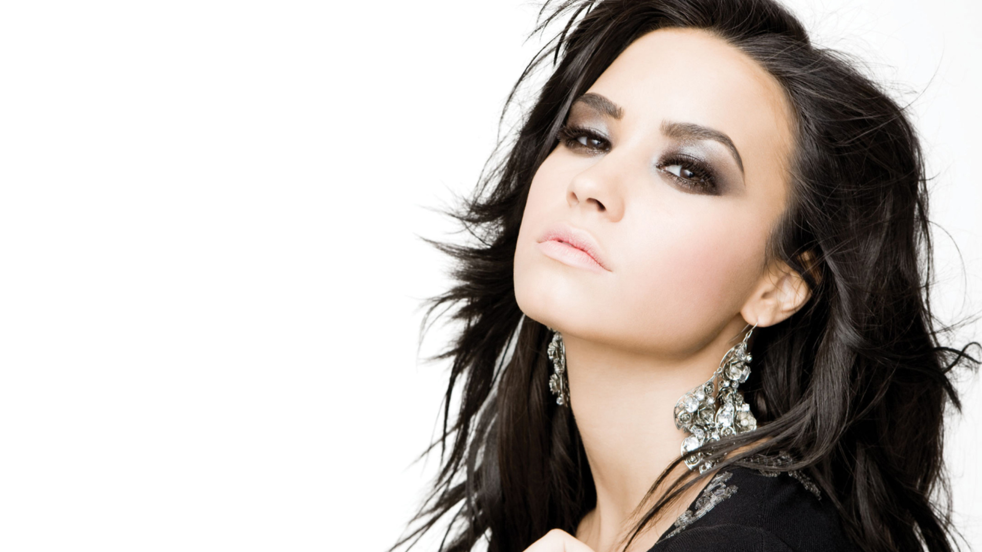 Обои Demi Lovato 1920x1080