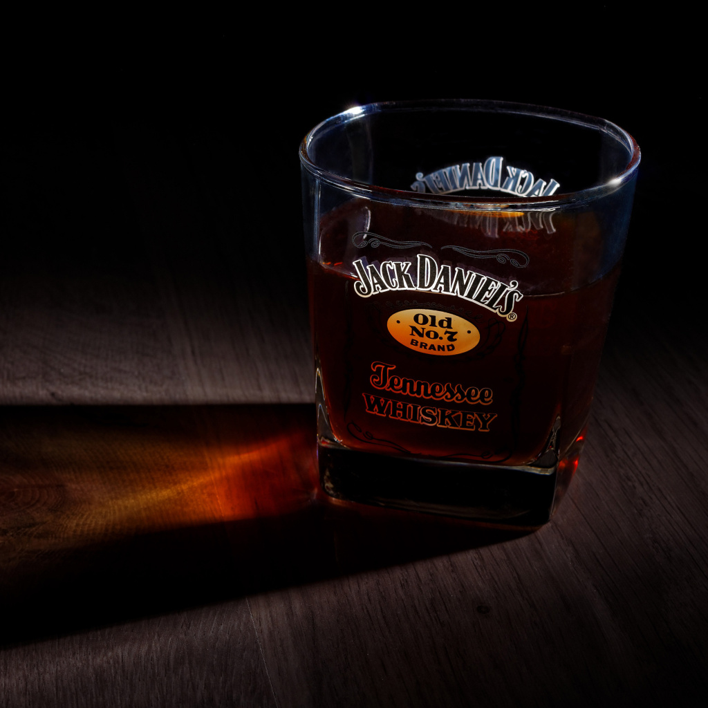 Обои Whiskey jack daniels 1024x1024