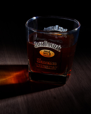 Whiskey jack daniels - Obrázkek zdarma pro 128x160