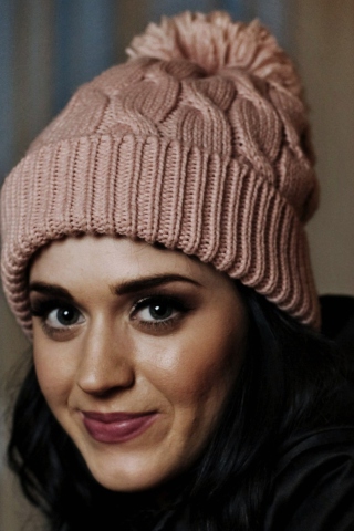 Screenshot №1 pro téma Katy Perry Wearing Hat 320x480