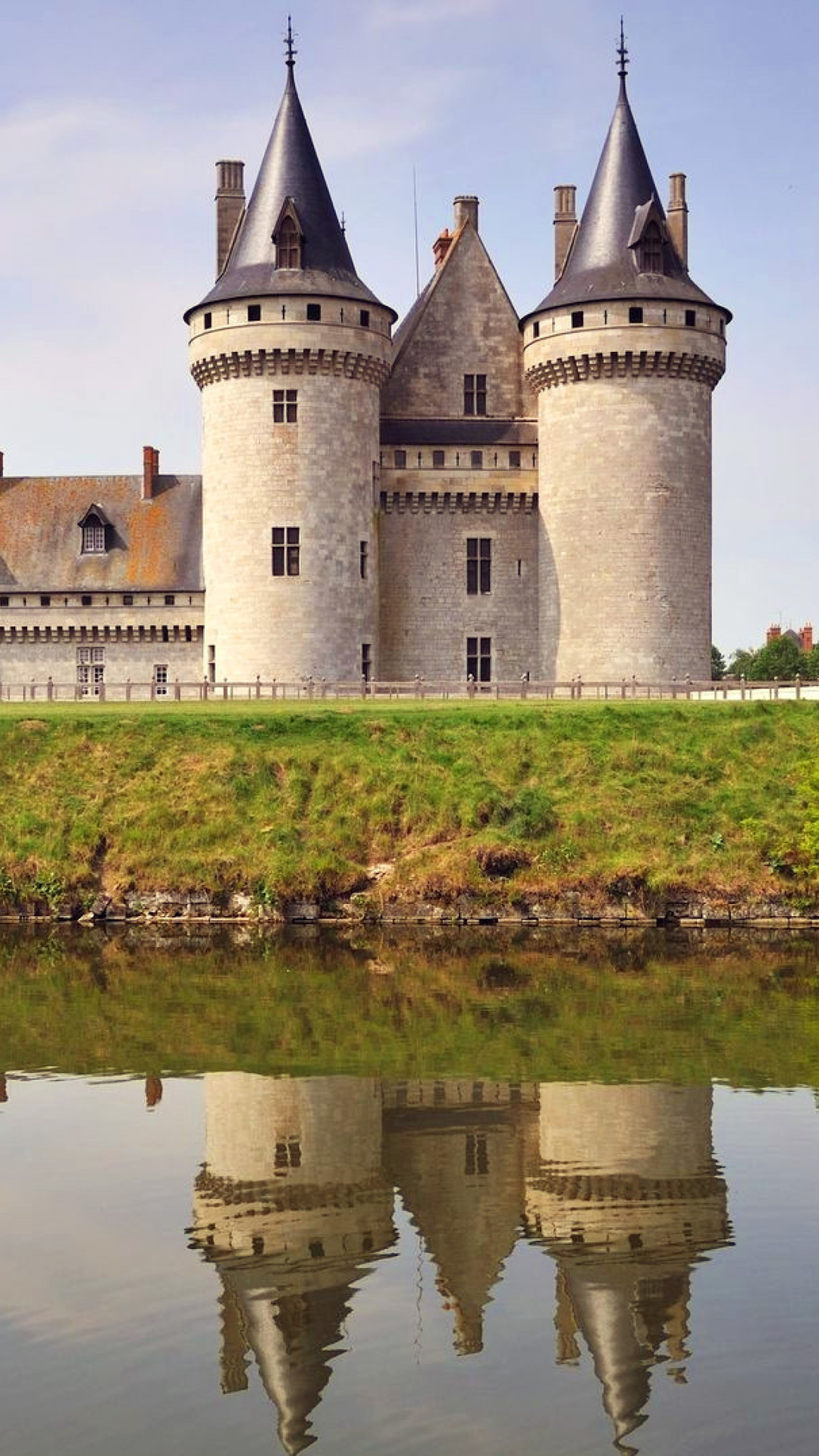 Обои Chateau de Sully 1080x1920