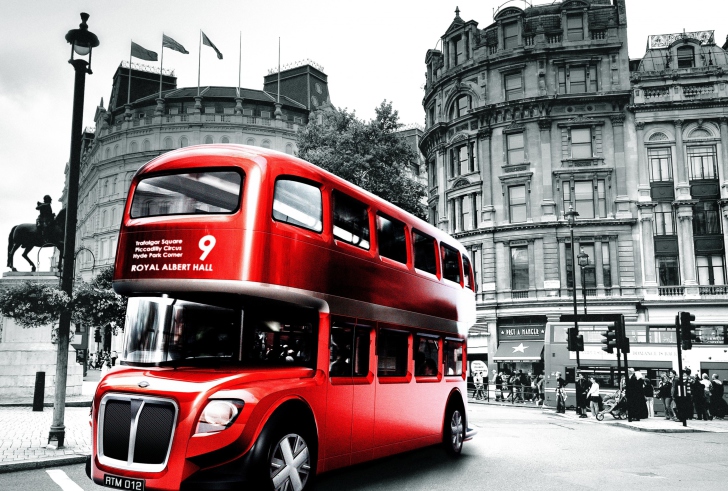 Обои Retro Bus In London