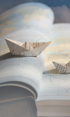 Das Paper Ships Wallpaper 240x400