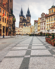 Old Town Square Prague screenshot #1 176x220