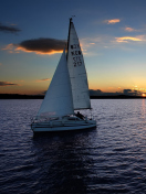 Das Sailboat At Sunset Wallpaper 132x176