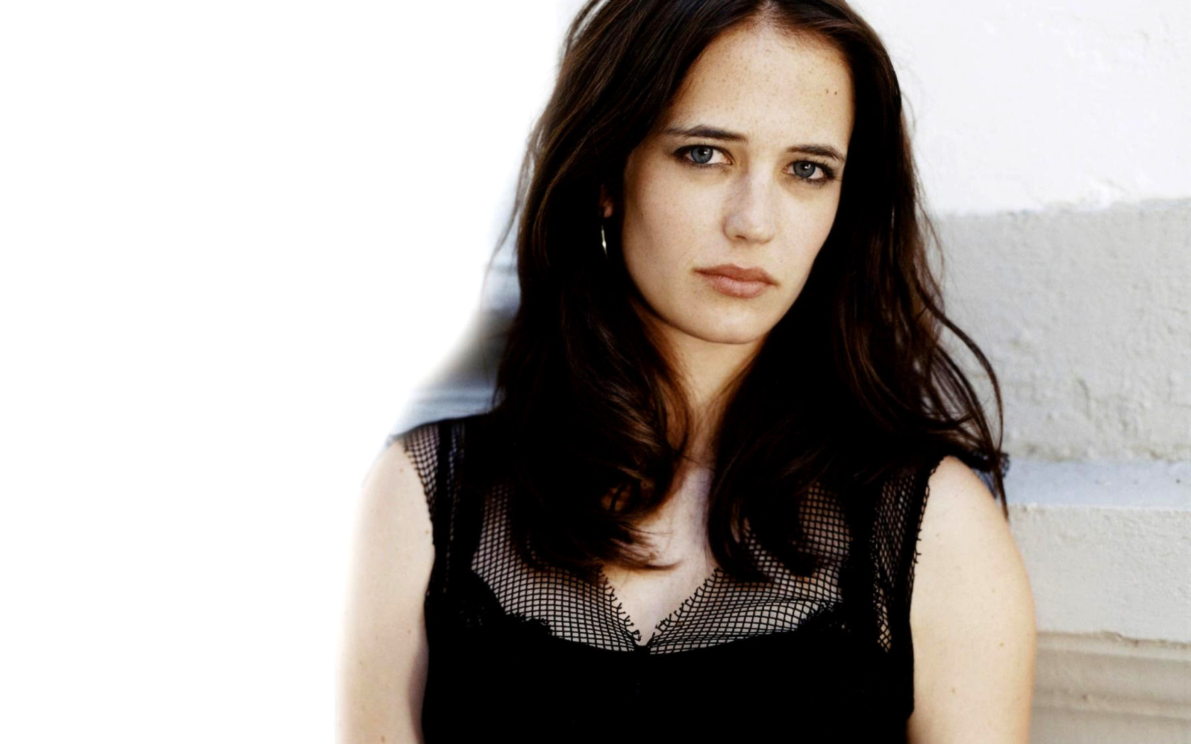 Eva Green Photo wallpaper 1680x1050