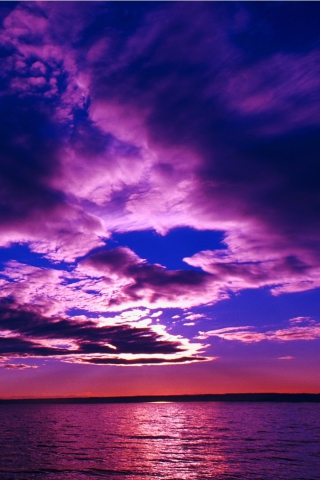 Das Purple Sunset Wallpaper 320x480