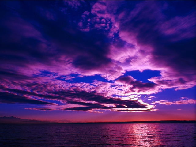 Das Purple Sunset Wallpaper 640x480
