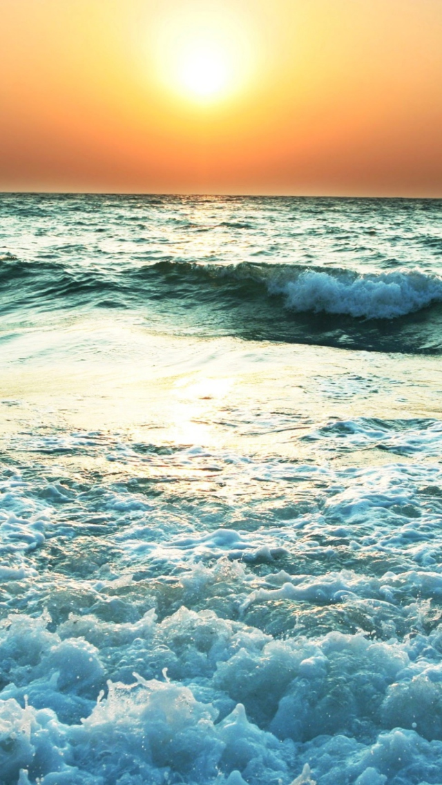 Das Sunset And Sea Wallpaper 640x1136