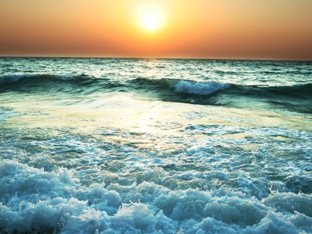 Das Sunset And Sea Wallpaper 640x480