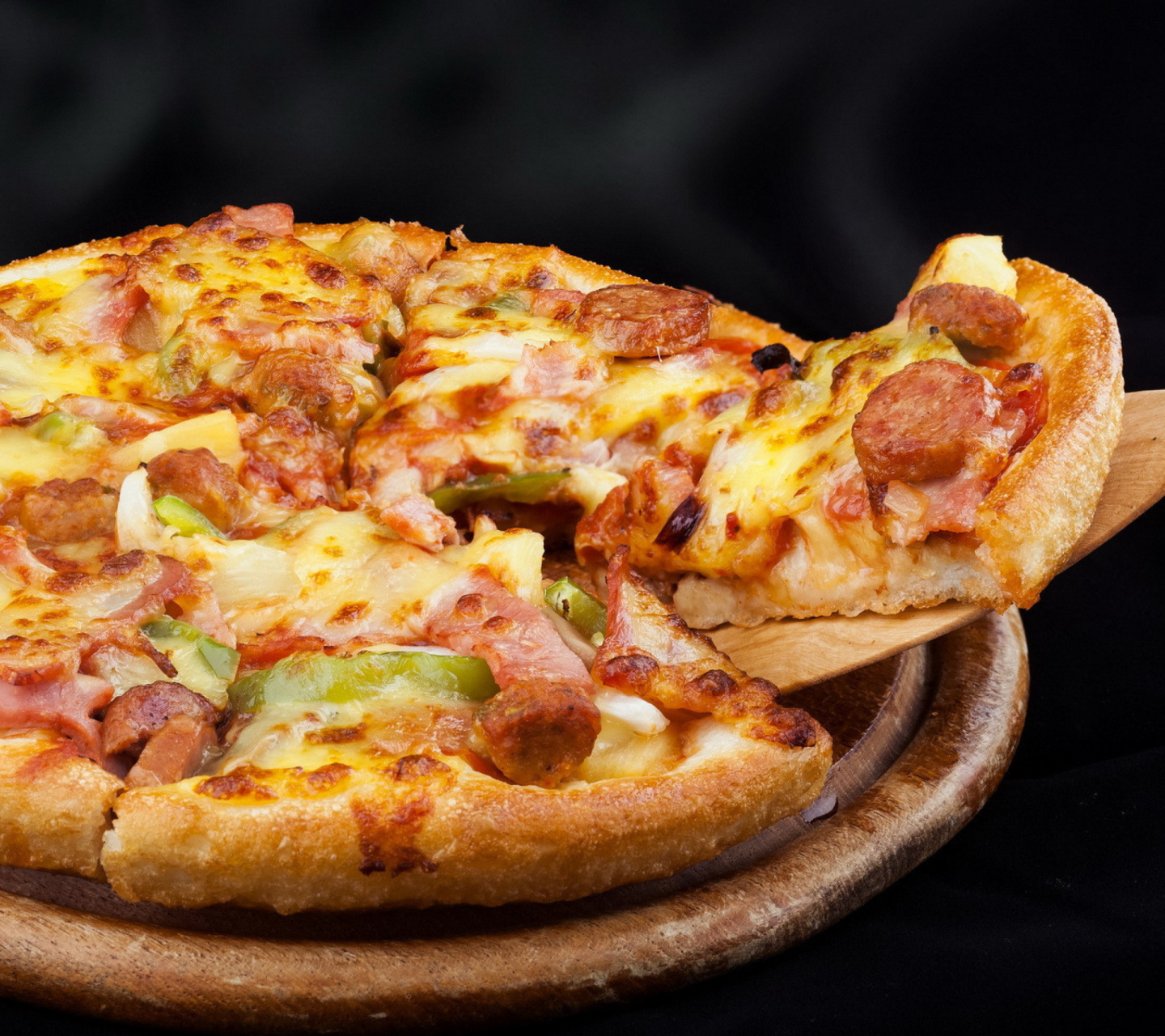 Pizza from Pizza Hut wallpaper 1440x1280