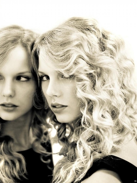 Taylor Swift Black And White screenshot #1 480x640
