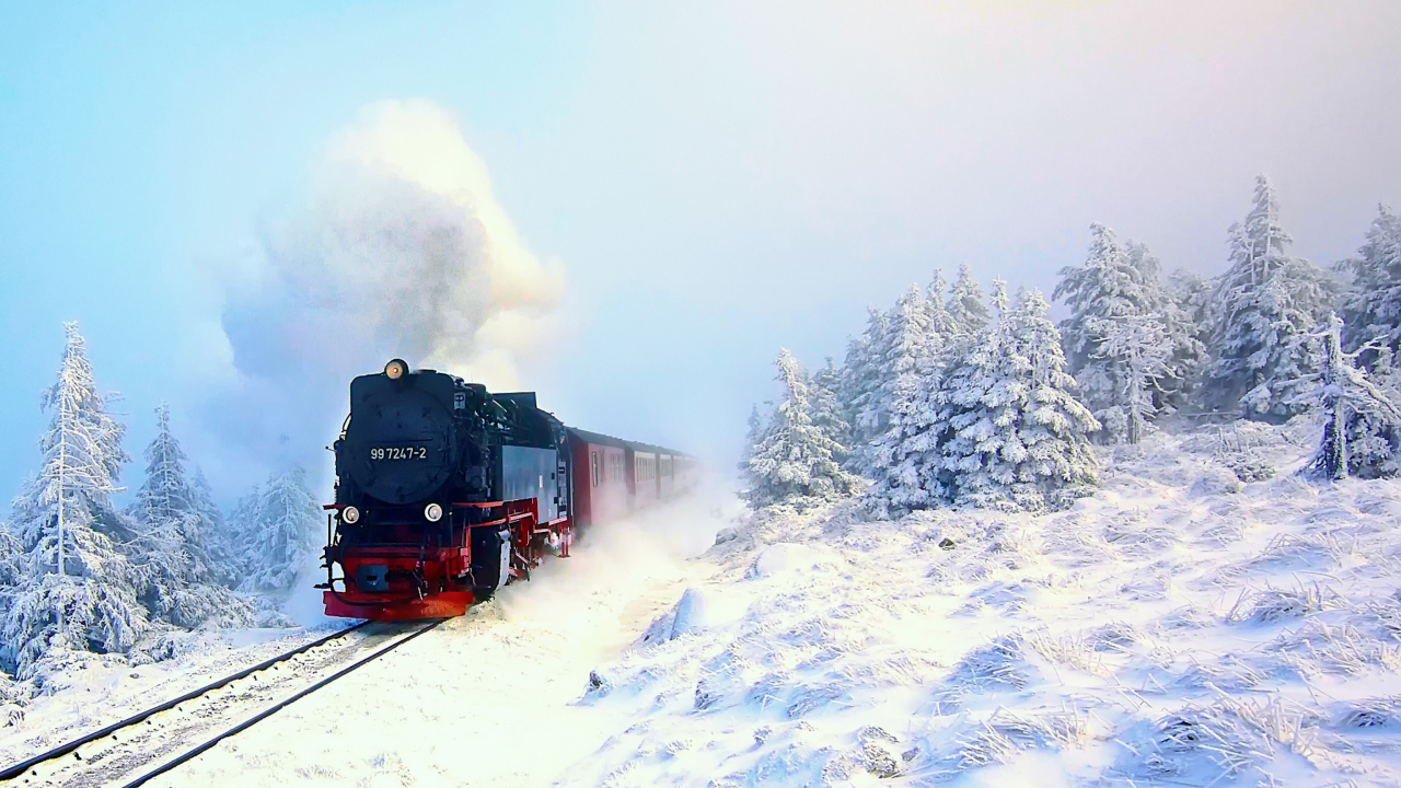 Das Winter Train Ride Wallpaper 1280x720
