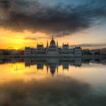 Fondo de pantalla Budapest At Sunrise 208x208