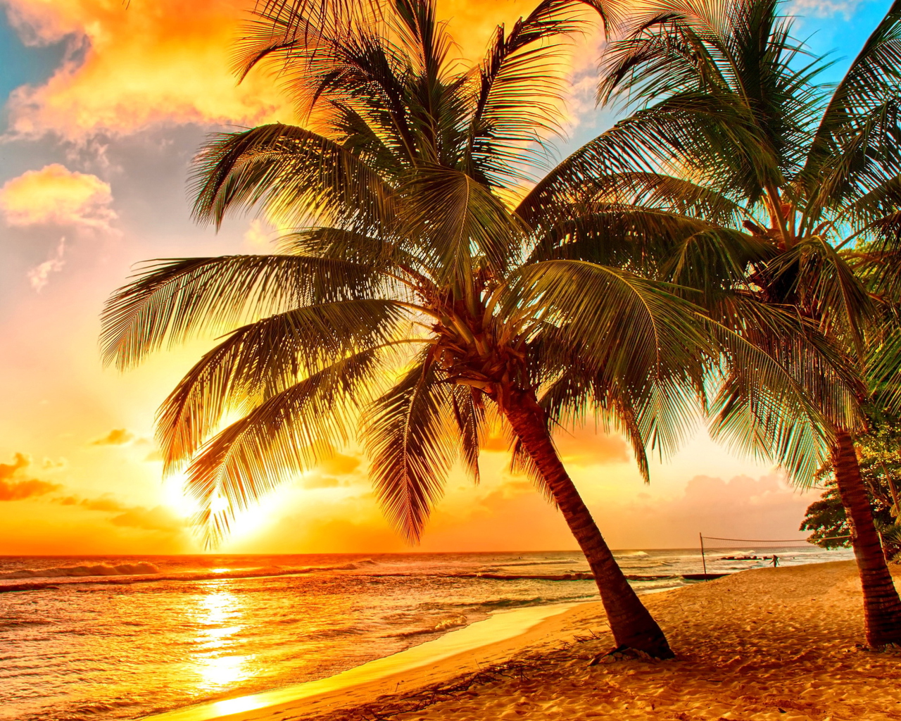 Golden Sunset On Bali, Indonesia wallpaper 1280x1024