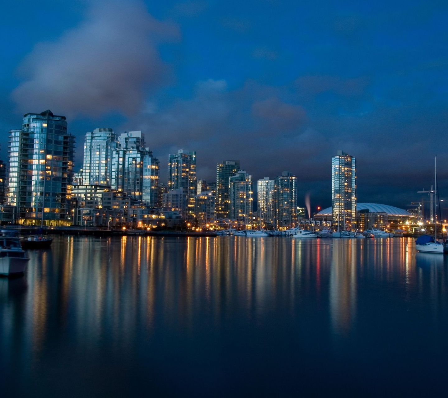 Vancouver Night wallpaper 1440x1280