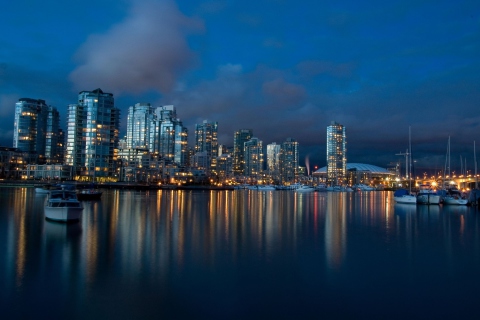 Vancouver Night screenshot #1 480x320