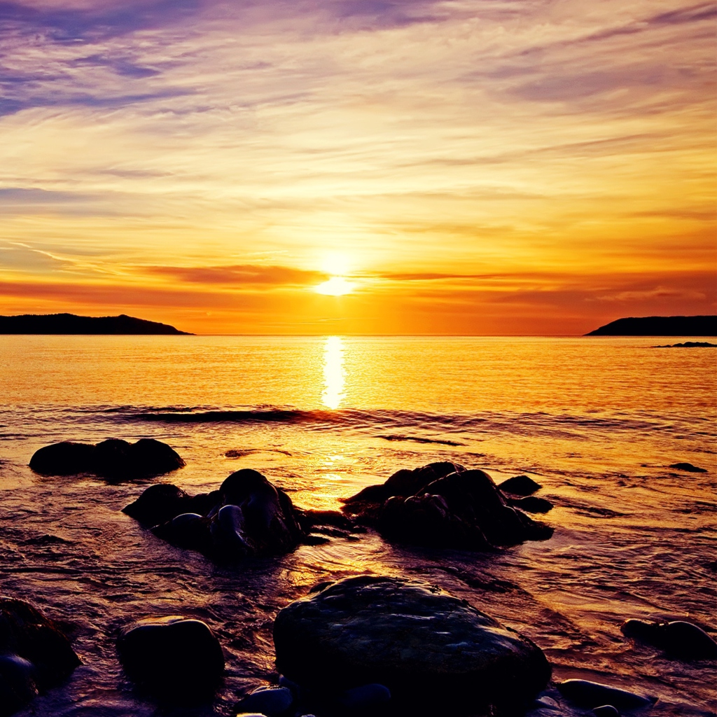 Golden Sunrise Beach wallpaper 1024x1024