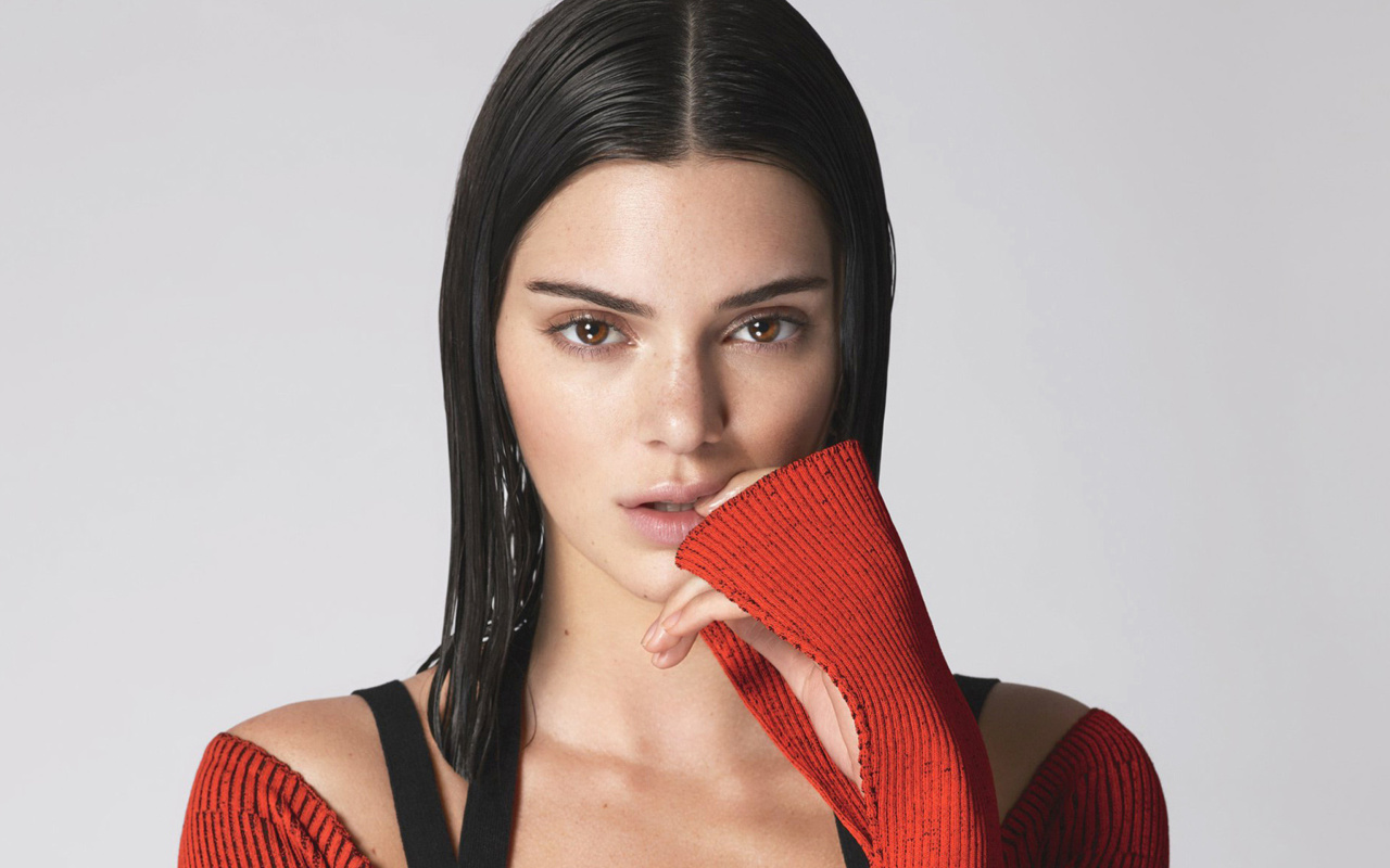 Screenshot №1 pro téma Kendall Jenner for Vogue 1280x800