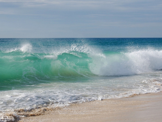 Blue Ocean Waves screenshot #1 640x480