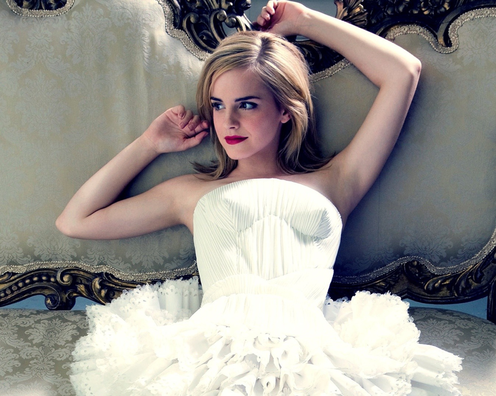 Das Beauty Of Emma Watson Wallpaper 1600x1280