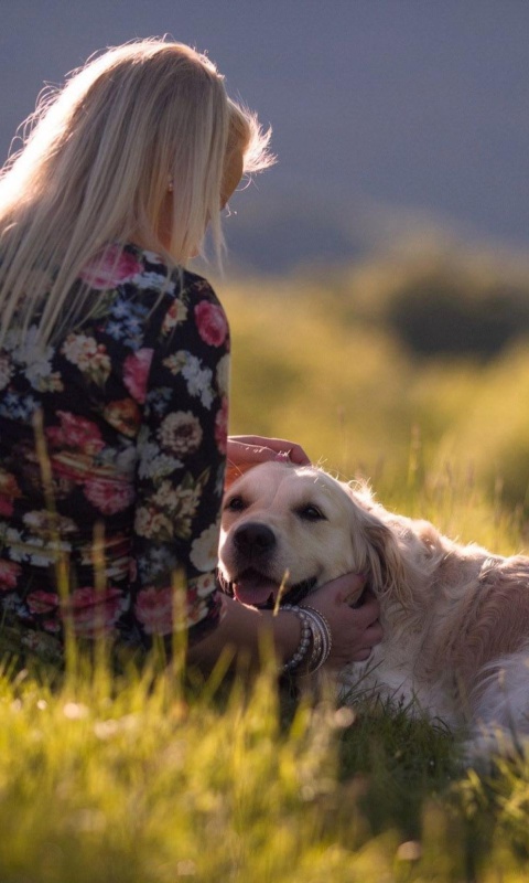 Girl with Retriever Dog wallpaper 480x800