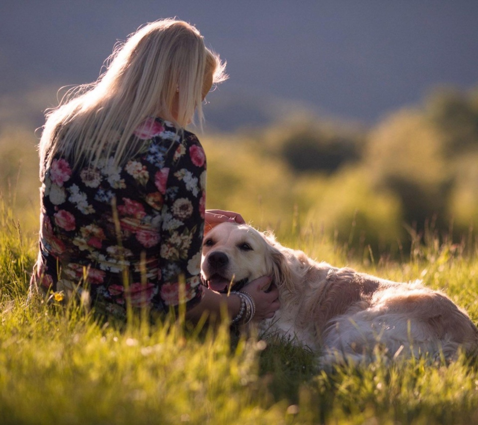 Girl with Retriever Dog wallpaper 960x854