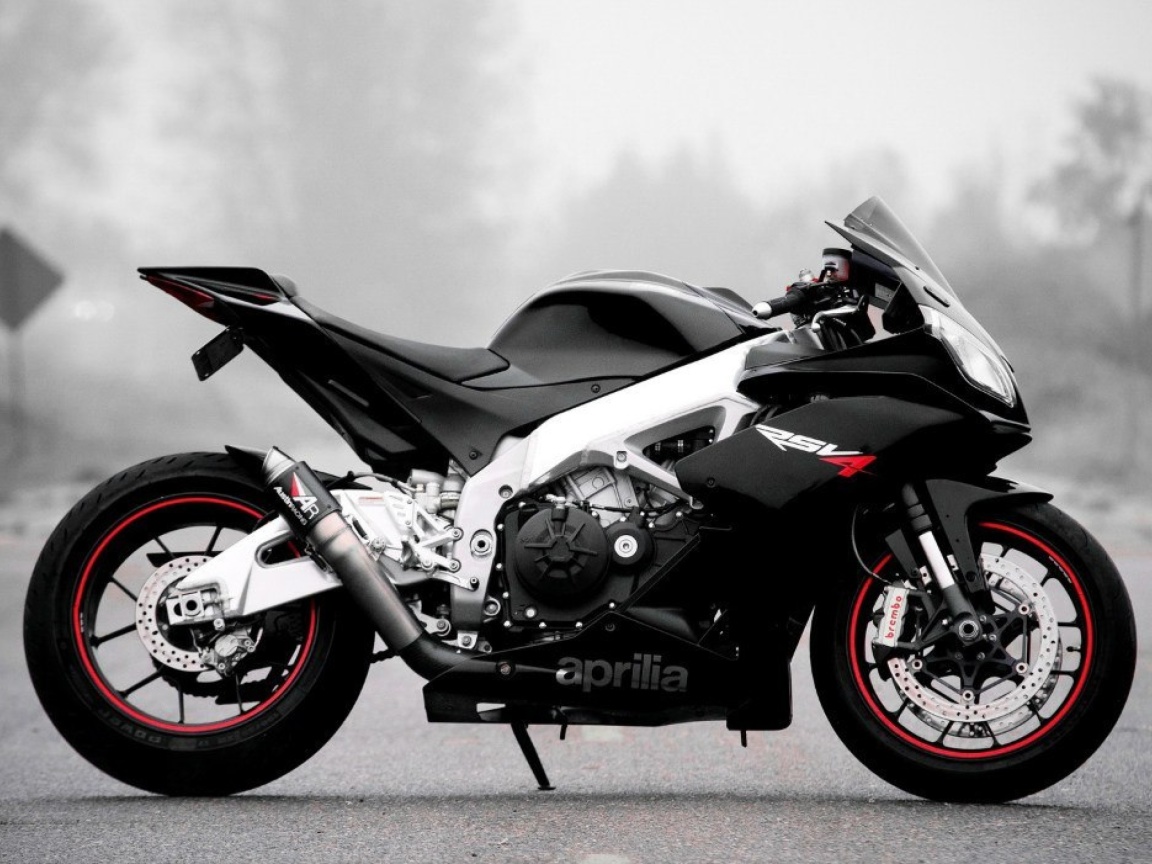 Screenshot №1 pro téma Aprilia RSV4 1152x864