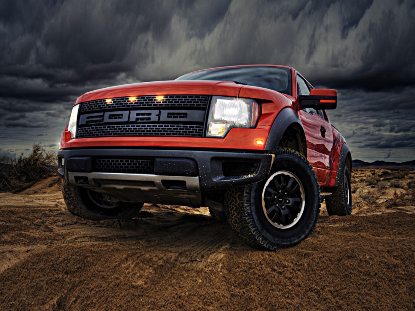 Screenshot №1 pro téma Ford F-150 SVT Raptor 1400x1050