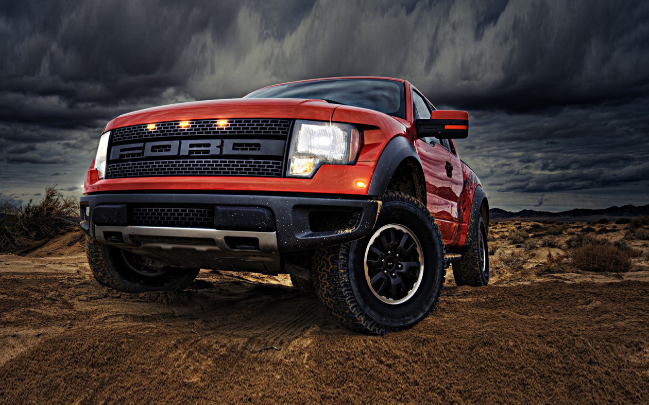 Sfondi Ford F-150 SVT Raptor 2560x1600