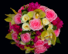 Bouquet of roses and yellow orchid, floristry wallpaper 220x176