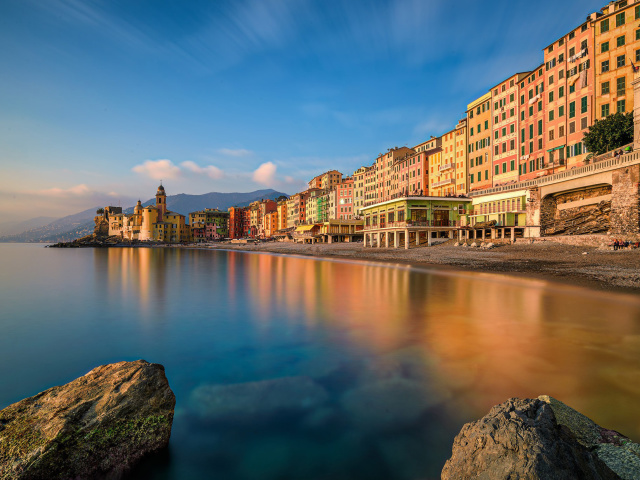 Camogli City in Portofino wallpaper 640x480