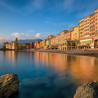 Camogli City in Portofino sfondi gratuiti per iPad 3
