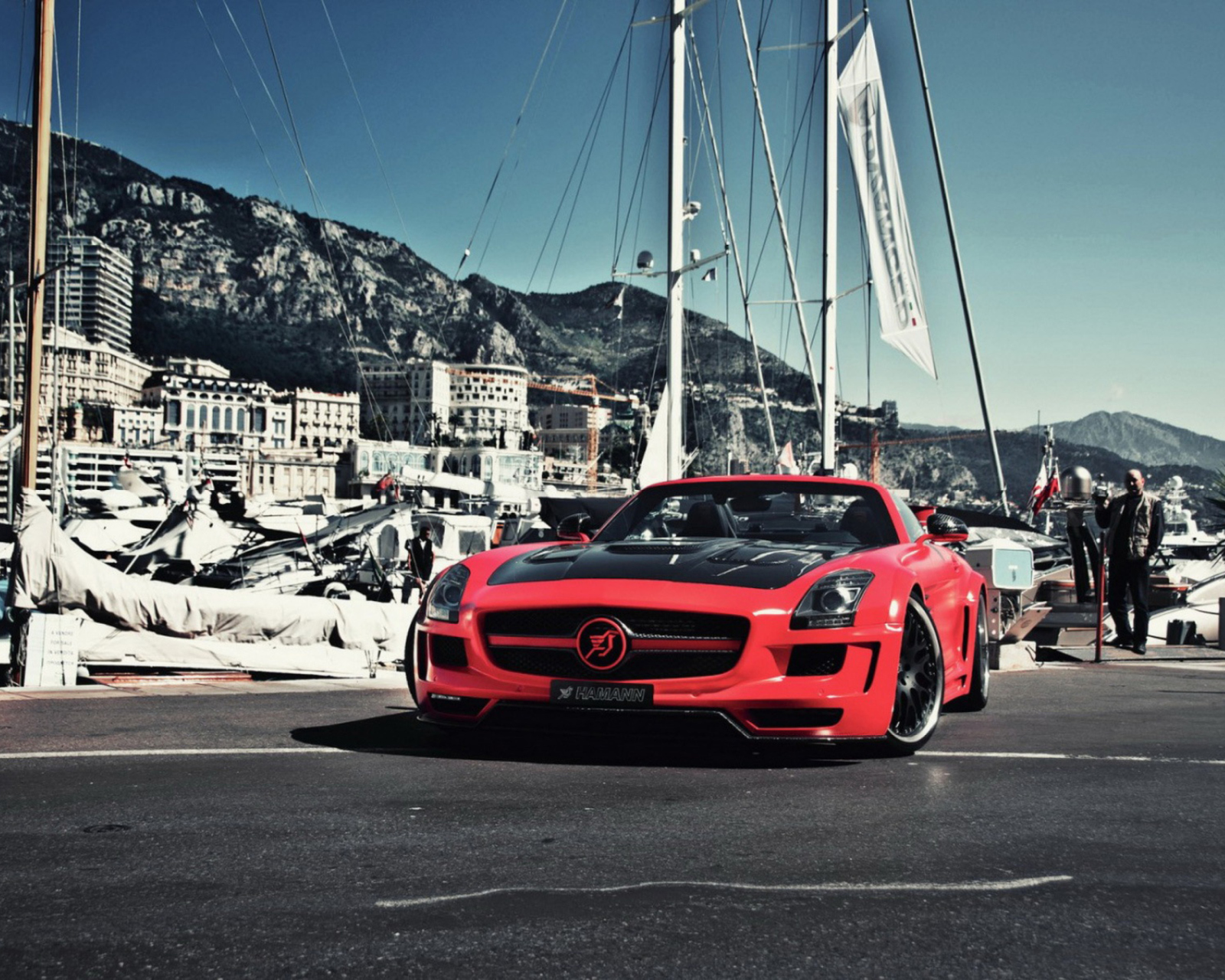 Red Mercedes Benz Sls Amg screenshot #1 1600x1280