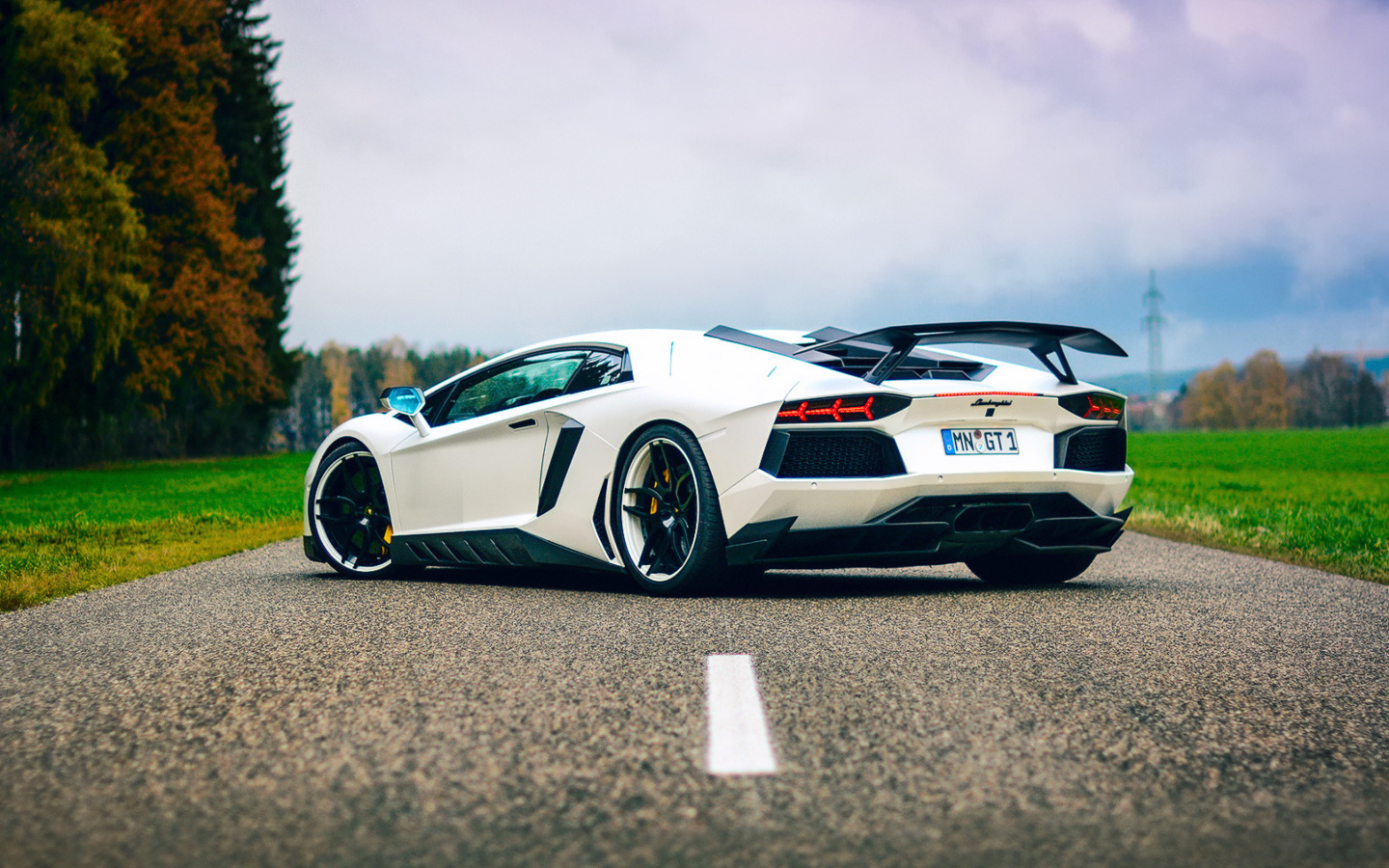 Fondo de pantalla Lamborghini Aventador 1440x900