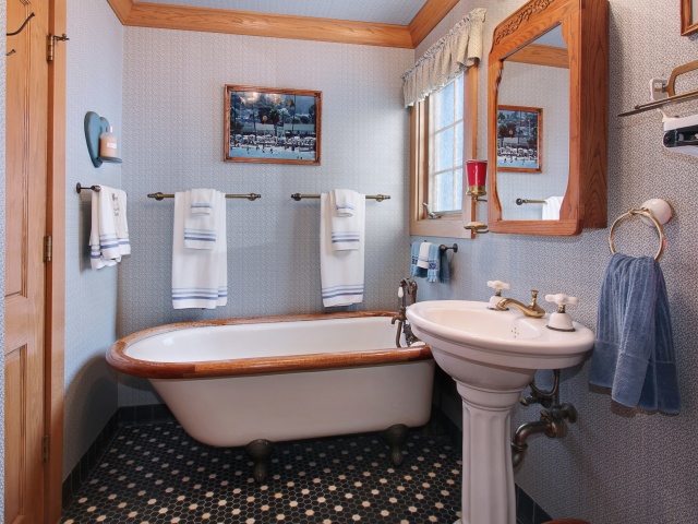 Sfondi Bathroom Interior 640x480