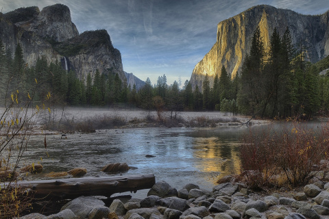 Das Yellowstone National Park in Wyoming Wallpaper 480x320