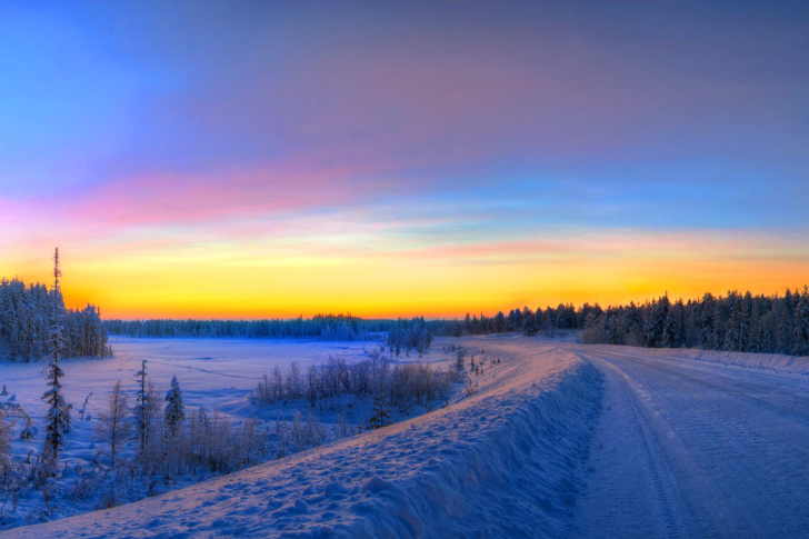Das Siberian winter landscape Wallpaper