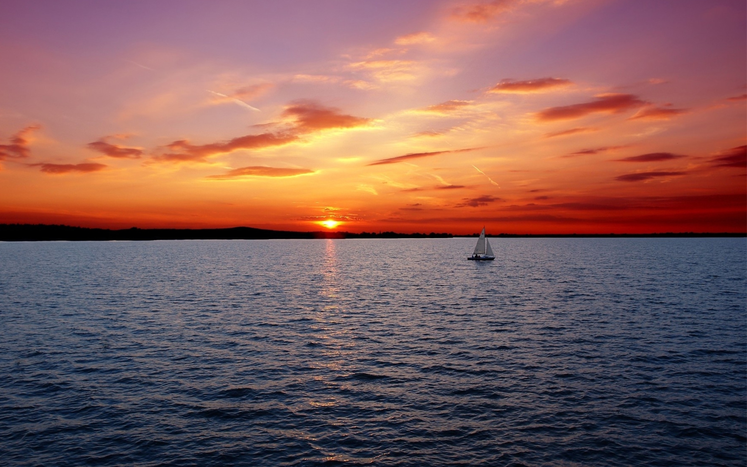 Ship In Sea At Sunset screenshot #1 2560x1600