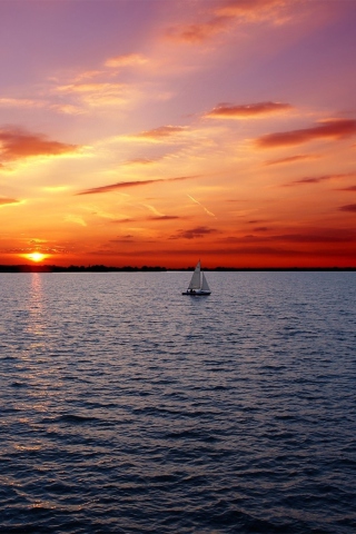 Ship In Sea At Sunset screenshot #1 320x480