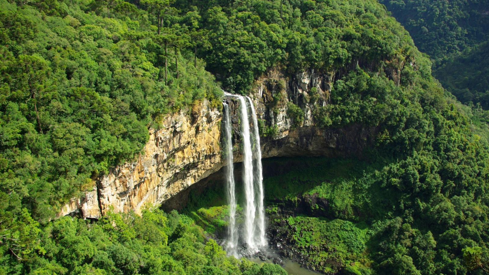 Fondo de pantalla Waterfalls 1600x900