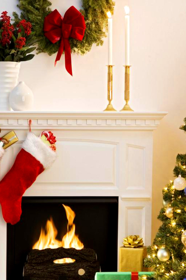 Holiday Fireplace wallpaper 640x960
