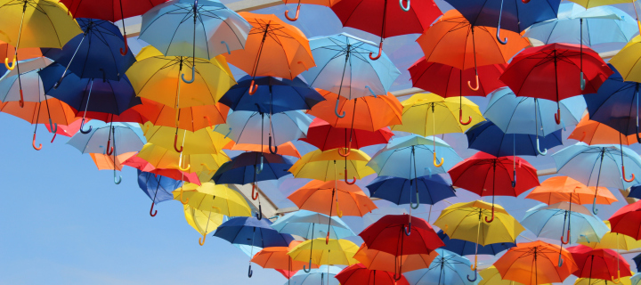 Umbrellas In Sky wallpaper 720x320