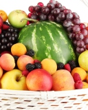Fondo de pantalla Berries And Fruits In Basket 128x160